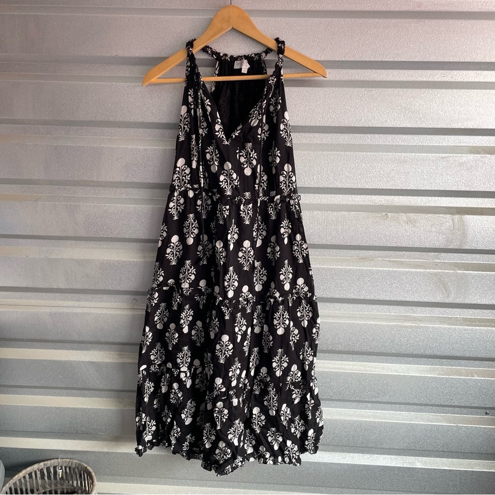 Caroline Constas black and white dress